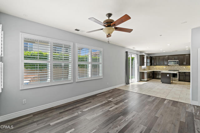 Detail Gallery Image 10 of 37 For 615 Halifax Ln, Oxnard,  CA 93035 - 3 Beds | 2/1 Baths