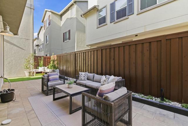 9065 Tallship Way, Newark CA: https://media.crmls.org/mediaz/21099ae2-bff0-4018-a058-173c5b428044.jpg