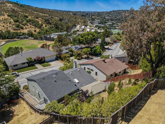 71 Club Drive, San Carlos CA: https://media.crmls.org/mediaz/210a4eee-6641-46d6-bc05-0f1a4c630ae6.jpg
