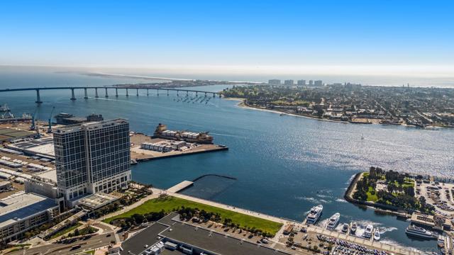 510 1st Ave, San Diego, California 92101, 1 Bedroom Bedrooms, ,2 BathroomsBathrooms,Condominium,For Sale,1st Ave,250020134SD