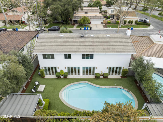 1581 Covington Avenue, Westlake Village CA: https://media.crmls.org/mediaz/210ae3a2-369f-401d-b772-6a311e293d7f.jpg