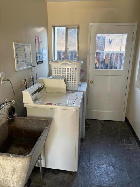 3207 Myles Court, San Jose CA: https://media.crmls.org/mediaz/210c47a6-dff1-44cc-8eeb-c89d3844c82a.jpg