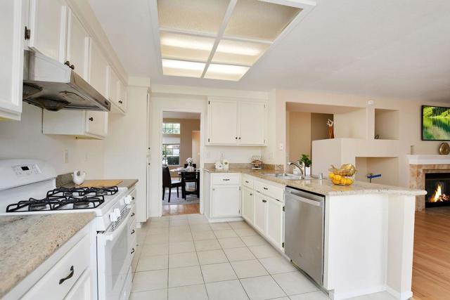 4409 Shannondale Drive, Antioch CA: https://media.crmls.org/mediaz/210c82dd-11f3-4916-b1a6-d455c76ff867.jpg