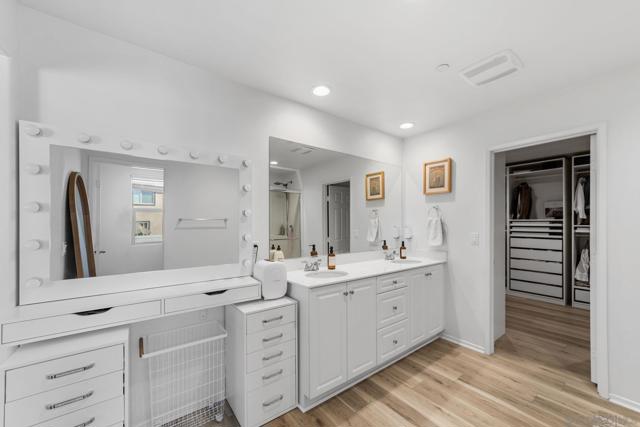27983 Moosa Creek Way, Valley Center CA: https://media.crmls.org/mediaz/210dfb19-150b-4b69-b50f-3d513aff038b.jpg