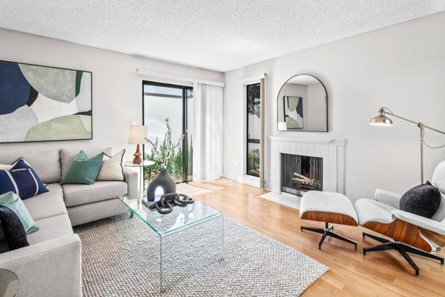 2001 Alameda De Las Pulgas, San Mateo CA: https://media.crmls.org/mediaz/210e3b1b-98d6-40cc-87d2-3382b3557dcb.jpg