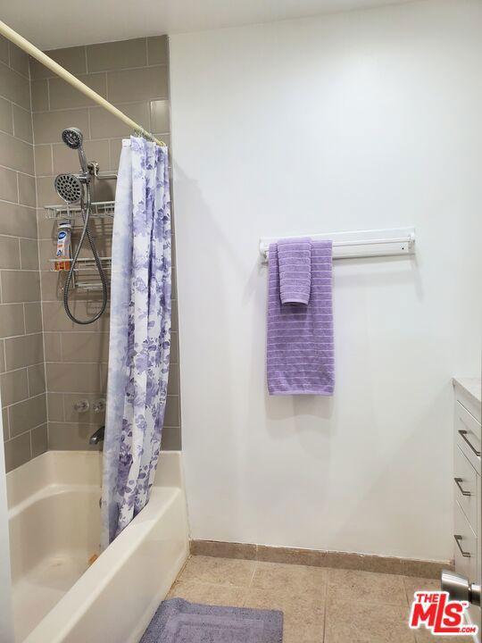 13207 Ruthelen Street, Gardena CA: https://media.crmls.org/mediaz/210e531a-fa69-4cd6-9dcd-49c85b8116bd.jpg