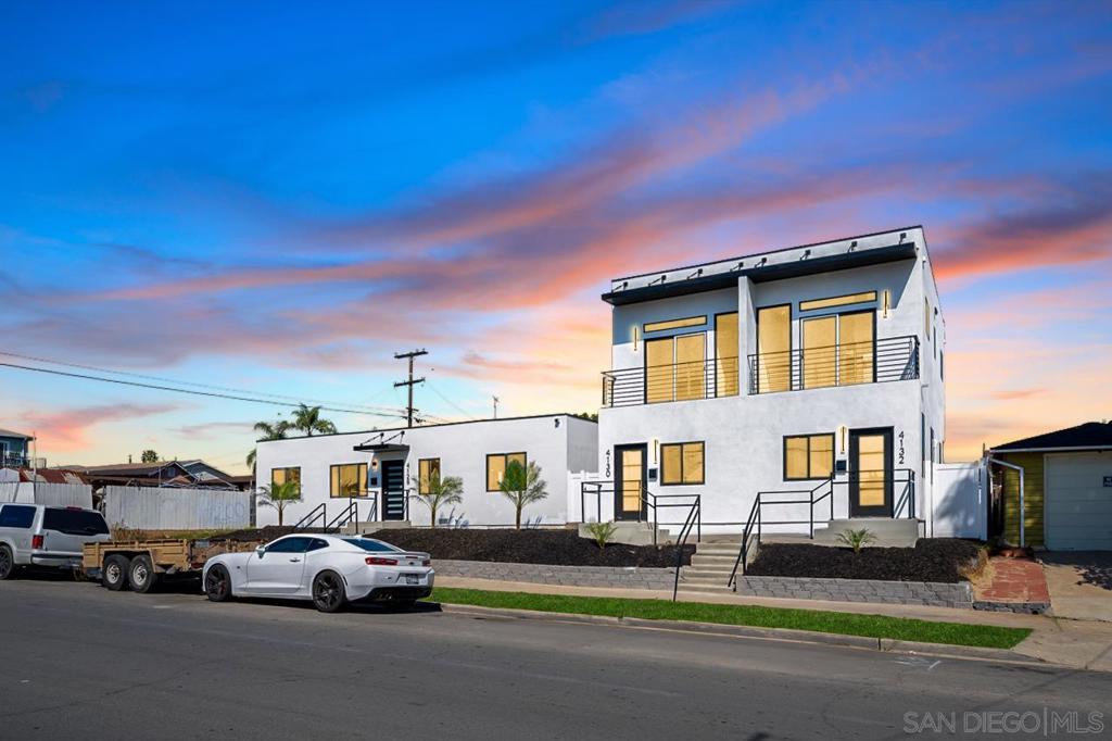 32 Thorn St