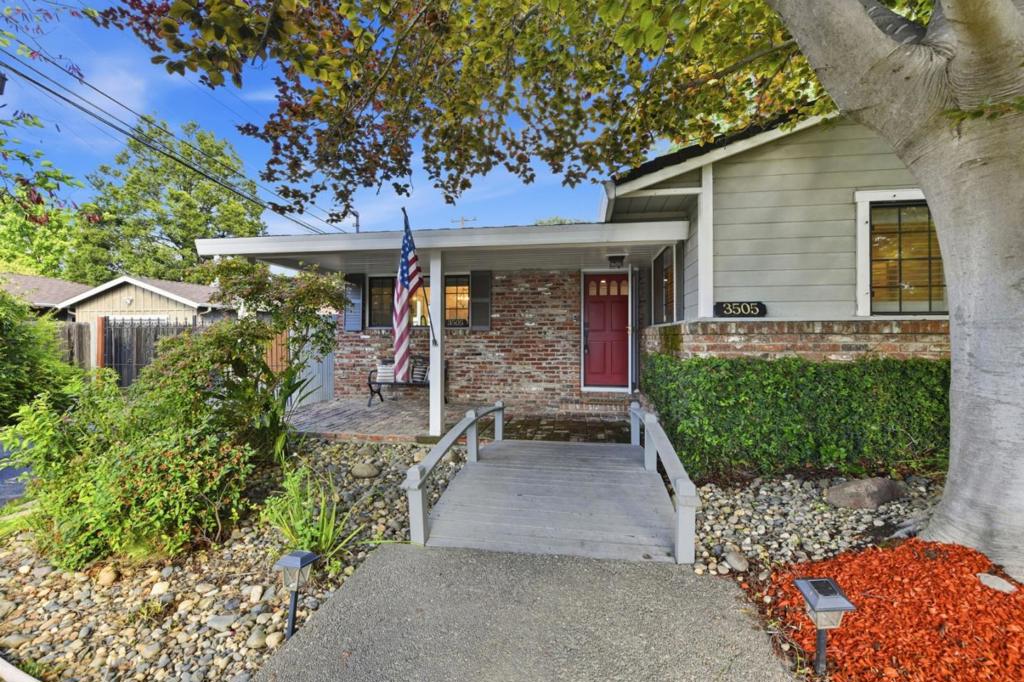 3505 Kersey Lane
