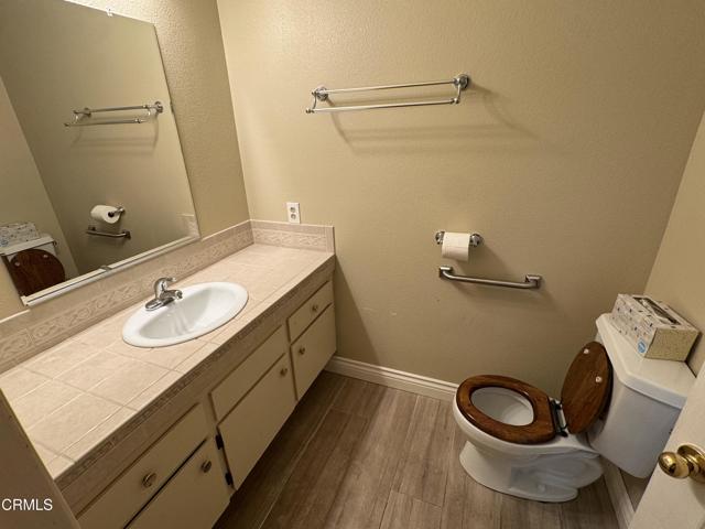 Detail Gallery Image 9 of 14 For 234 Green Lea Pl, Thousand Oaks,  CA 91361 - 3 Beds | 2 Baths