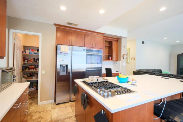 13796 Sparren Ave, San Diego CA: https://media.crmls.org/mediaz/2110b0d5-3d08-4854-9f94-8e0e3759cfaf.jpg