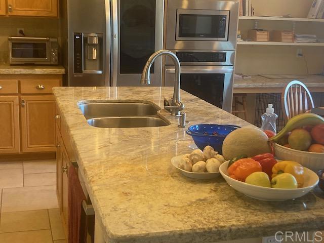 30919 Brassie Lane, Temecula CA: https://media.crmls.org/mediaz/2110f600-2b5e-4c7c-8445-755f7dd4aecd.jpg