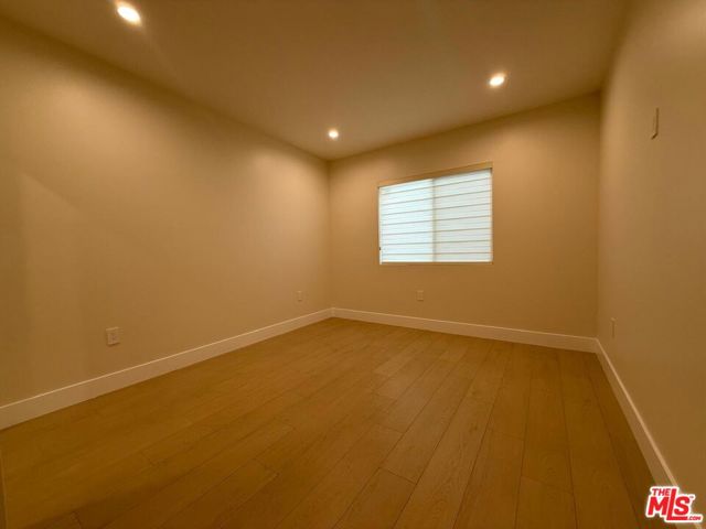 15916 Bahama Street, North Hills CA: https://media.crmls.org/mediaz/21112bcd-05e9-4ed0-a59f-b6608a387b94.jpg