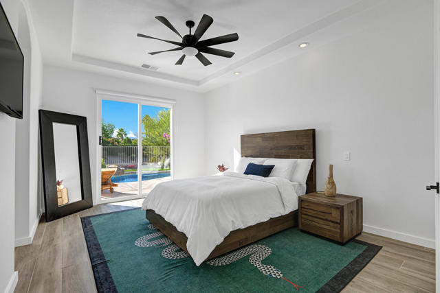 Image 12 of 40 For 43179 Corte Del Oro