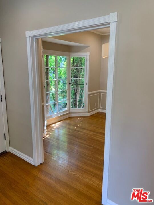1201 S OGDEN Drive, Los Angeles CA: https://media.crmls.org/mediaz/211241fa-64cc-4b79-ba29-5136d5ae335d.jpg