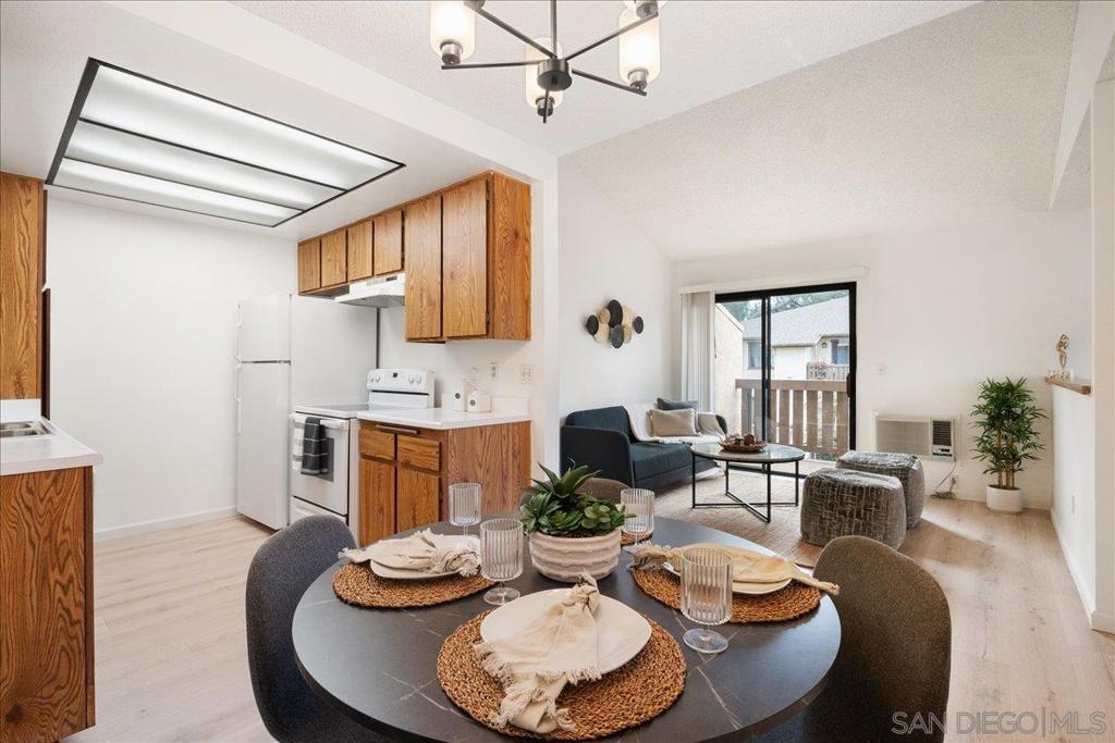 10296 Black Mountain Rd - photo 4