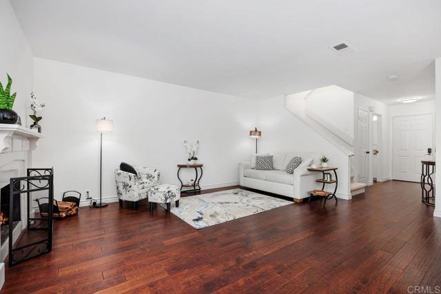 Detail Gallery Image 8 of 49 For 6561 Corte Cisco, Carlsbad,  CA 92009 - 3 Beds | 2/1 Baths