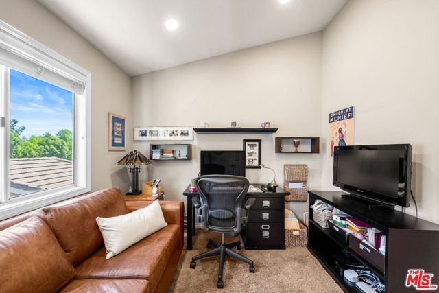 25547 Clemens Court, Stevenson Ranch CA: https://media.crmls.org/mediaz/2113bcbf-985d-4fd1-b99c-5fad0cbde5b4.jpg