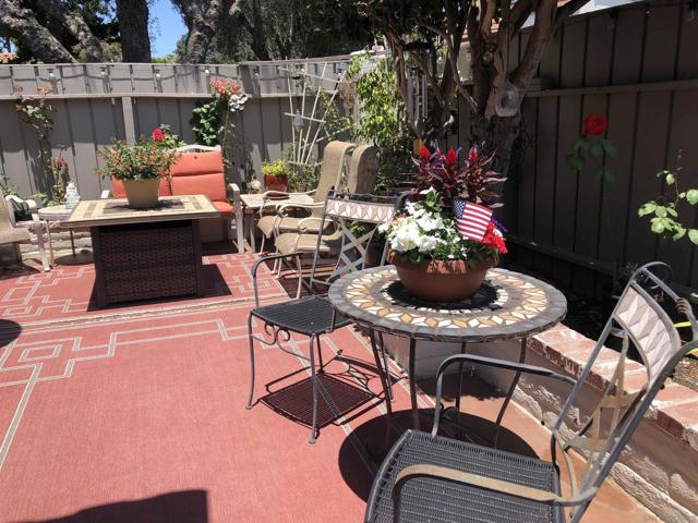 5217 Mount Alifan Dr, San Diego CA: https://media.crmls.org/mediaz/2114231a-35eb-4efc-b481-fcae994a7528.jpg