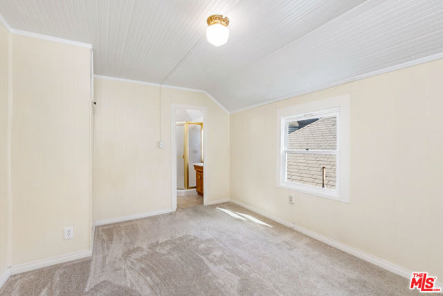 129 Ocean Park Boulevard photo 17