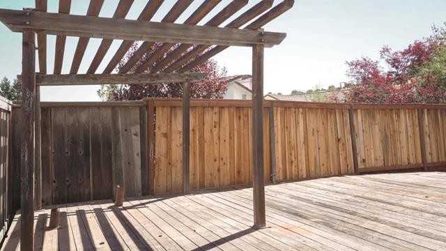5486 Deer Run Drive, El Sobrante CA: https://media.crmls.org/mediaz/211460bd-3eab-4e67-ad6c-e5380b0288d2.jpg