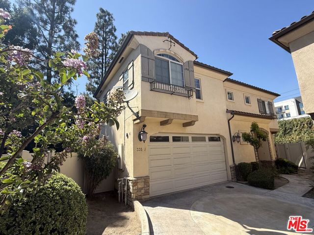 335 Genoa Street, Monrovia CA: https://media.crmls.org/mediaz/2114eba3-940b-4bc1-a285-e39e34a96c70.jpg