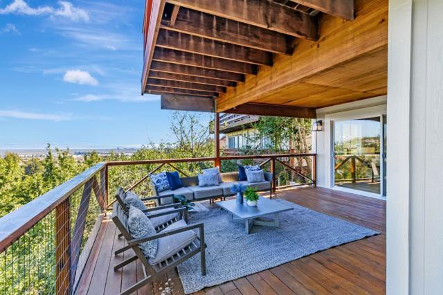 106 Madera Avenue, San Carlos CA: https://media.crmls.org/mediaz/2115f30f-5c8f-4042-83fc-4b5ef83cf985.jpg