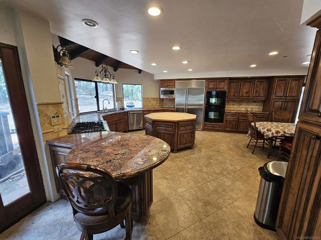 18055 Old Coach Rd - photo 7