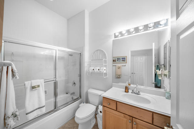 37718 Medjool Avenue, Palm Desert CA: https://media.crmls.org/mediaz/21169950-4a61-41d4-b69c-5057dd83cb3a.jpg