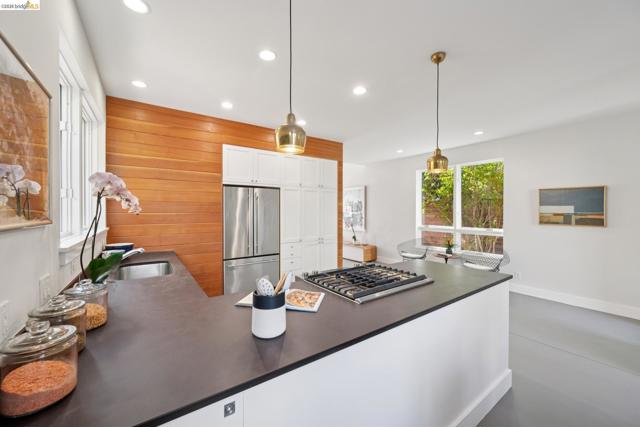 Image 20 of 60 For 1126 Ocean Avenue