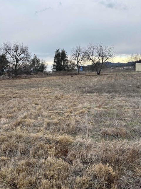 0 Durgin St, Ramona CA: https://media.crmls.org/mediaz/21185bf1-9435-4fa6-a024-21970d018307.jpg