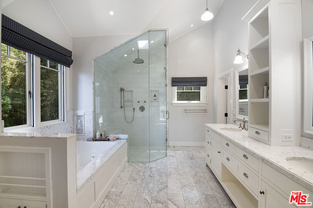 MLS #26913493 image #20
