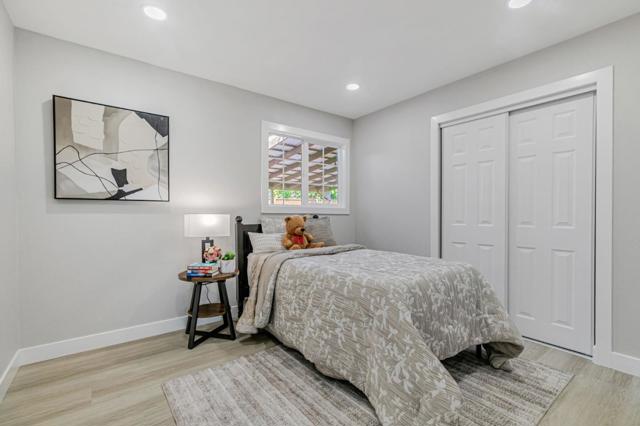 2584 Boren Drive, San Jose CA: https://media.crmls.org/mediaz/211b8fdc-21c5-4c56-8b05-d0380ce7519d.jpg