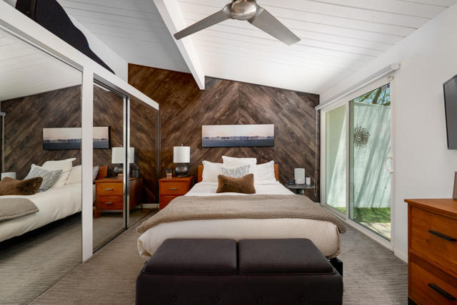 2845 E Wyman Drive, Palm Springs CA: https://media.crmls.org/mediaz/211b924c-0eb5-4042-87e4-b003a8c9d273.jpg