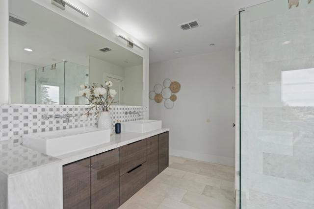 3807 Madrone Avenue, Oakland CA: https://media.crmls.org/mediaz/211bbbcf-b311-48b9-ad3e-bdaf921798a8.jpg
