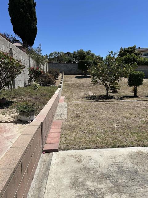 Home for Sale in Bonita