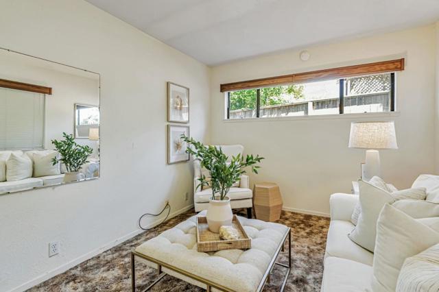937 Parrott Drive, Hillsborough CA: https://media.crmls.org/mediaz/211c9652-a29d-4fd5-a276-e923acd10727.jpg