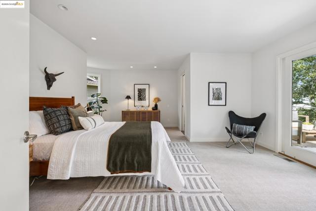 7 Requa Place, Piedmont CA: https://media.crmls.org/mediaz/211d8ecd-4c99-480c-b142-a776fbac0647.jpg