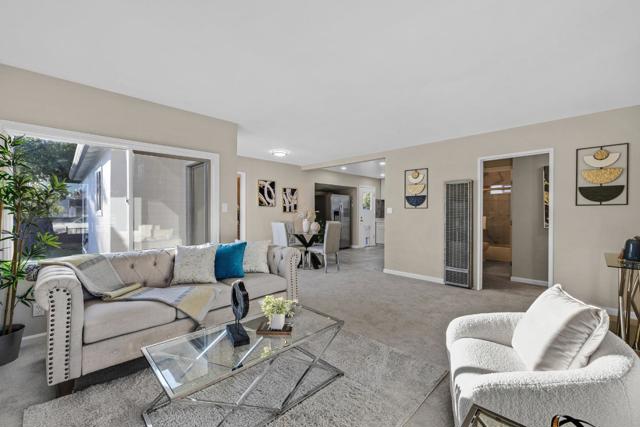 15741 Hesperian Boulevard, San Lorenzo CA: https://media.crmls.org/mediaz/211dfabc-0379-4426-9714-7bec95bd0e68.jpg