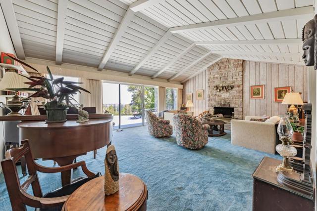 495 Summit Springs Road, Woodside CA: https://media.crmls.org/mediaz/211e5f00-1fb5-4900-9f09-1d7139e935d0.jpg