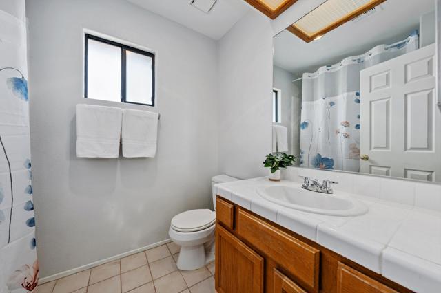81064 Jessica Way, Indio CA: https://media.crmls.org/mediaz/211e964b-a3a1-43b1-9821-825e8960757c.jpg