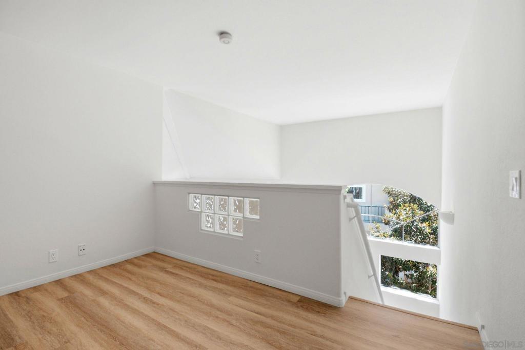 7225 Calabria Ct - photo 12