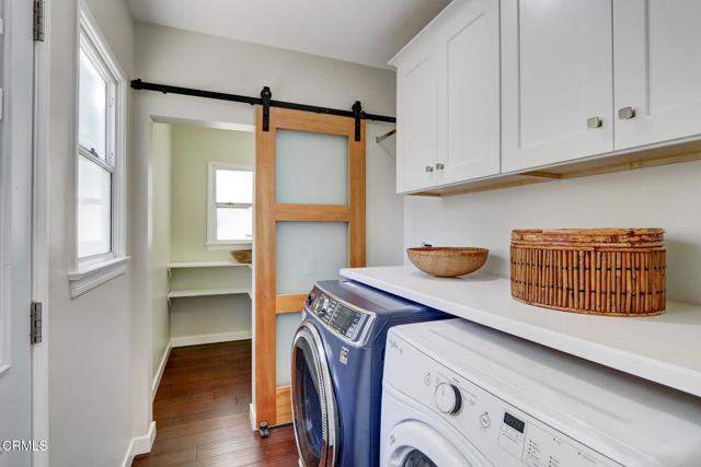 Detail Gallery Image 31 of 37 For 1255 Oak Circle Dr, Glendale,  CA 91208 - 3 Beds | 2 Baths