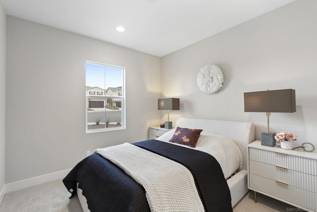 951 Visalia Pl, San Marcos CA: https://media.crmls.org/mediaz/212033fe-ba97-4ae5-92de-bd391837f24d.jpg