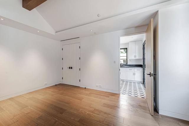 Image 36 of 61 For 29 De Bell Drive