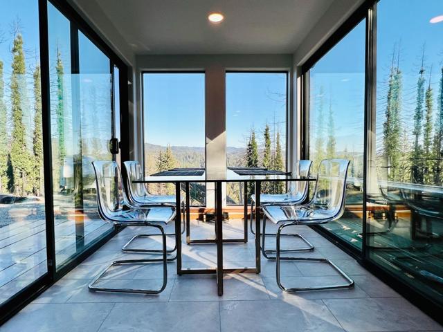 518 Container Way, Boulder Creek CA: https://media.crmls.org/mediaz/21236c99-7d6a-4db1-9ca5-04f3fd7276a0.jpg