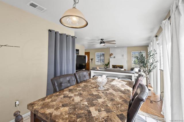 8016 Sterling Dr, El Cajon CA: https://media.crmls.org/mediaz/2123b9be-670f-44e6-9602-246f17c468b4.jpg