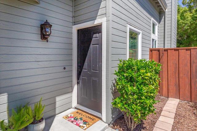2952 Carrington Court, San Jose CA: https://media.crmls.org/mediaz/212527e8-674d-409f-a9df-cdd74e59995d.jpg