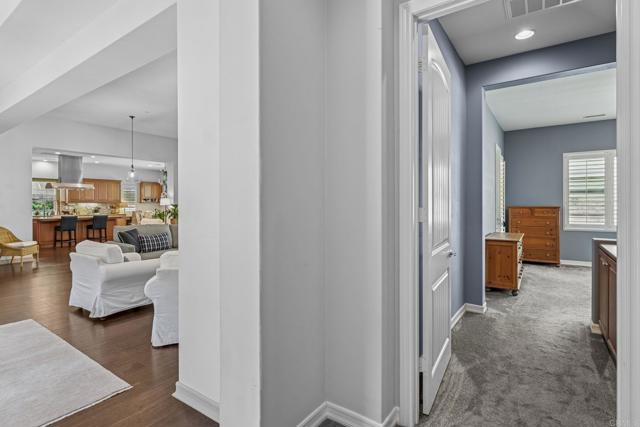 939 Bluejack Road, Encinitas CA: https://media.crmls.org/mediaz/2125b7cc-96a4-4814-967b-11535d7fe70b.jpg