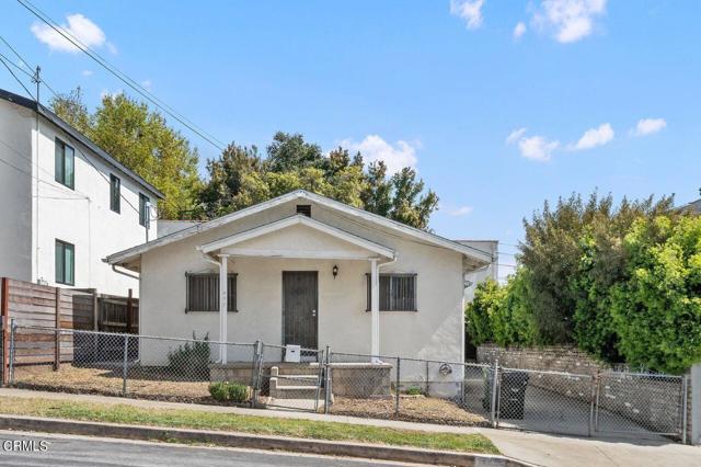 Detail Gallery Image 1 of 1 For 407 Ulysses St, Los Angeles,  CA 90065 - 2 Beds | 1 Baths