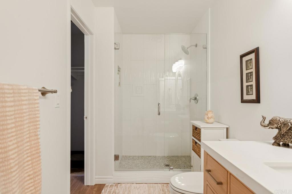 2033 Shadytree Lane - photo 17